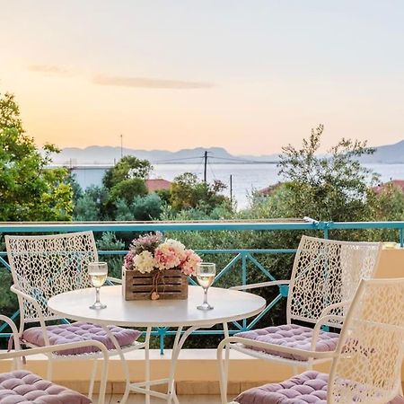 Villa Seaview Terrace Haven-Perfect Location By The Sea à Kalamata Extérieur photo